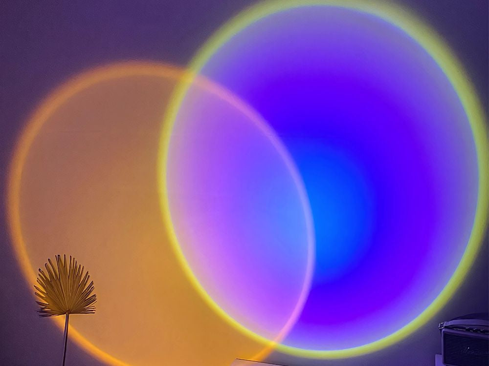 Projektora lampa saulrieta austrumu imitācijas metāla LED RGB USB + tālvadības pults