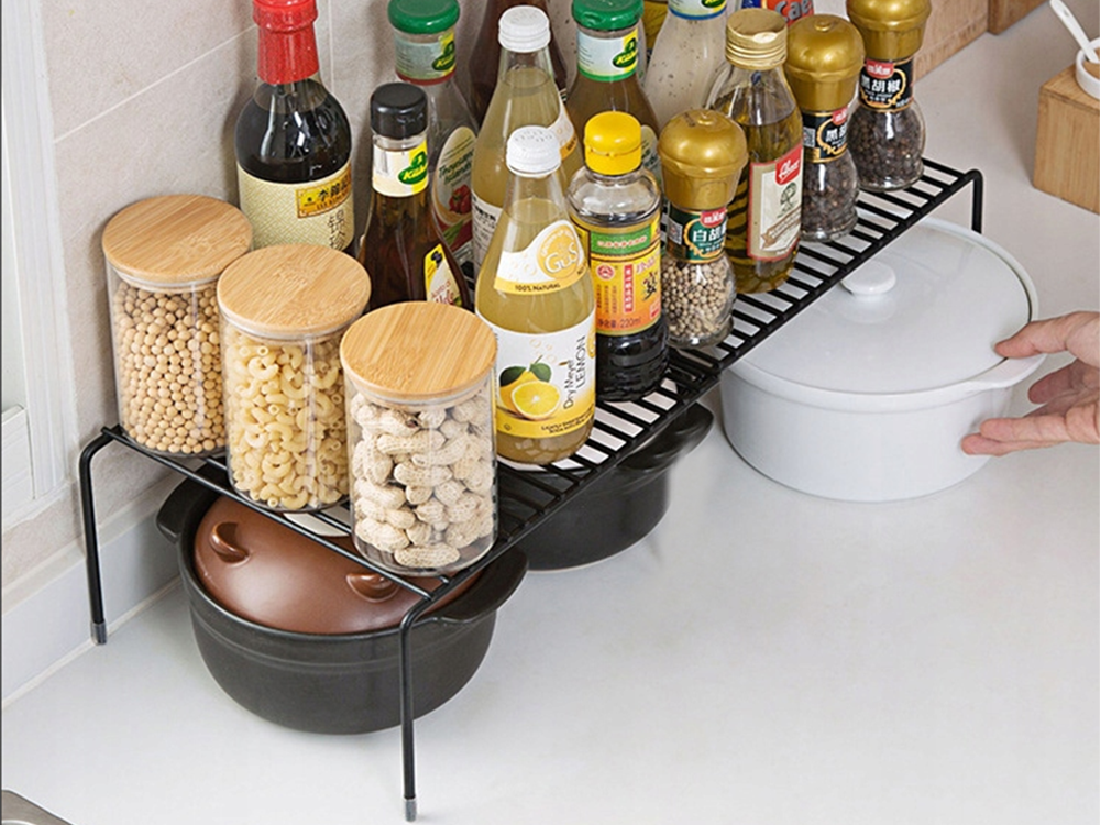 Metāla plaukts ar regulējamu platumu, paplašināms, virtuves organizatoram, melns