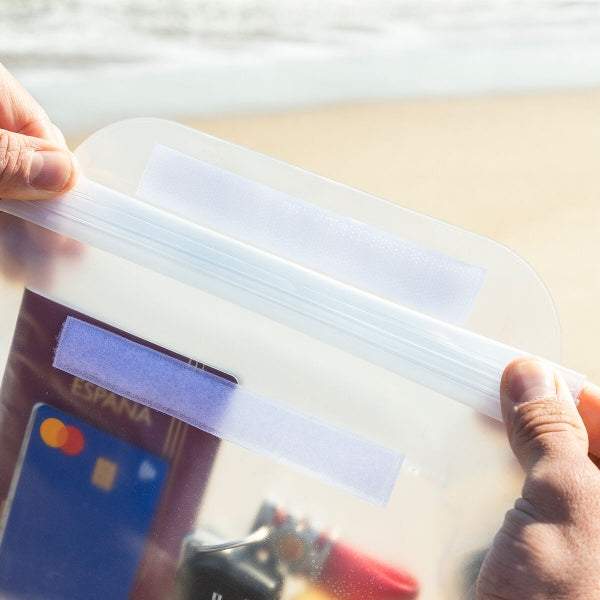 Ūdensizturīga jostas soma ar regulējamu jostu 2 gab