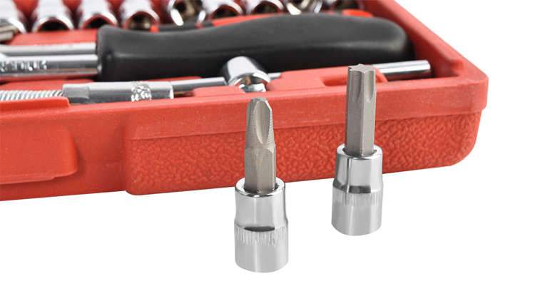 Instrumentu komplekts 46 vienumi