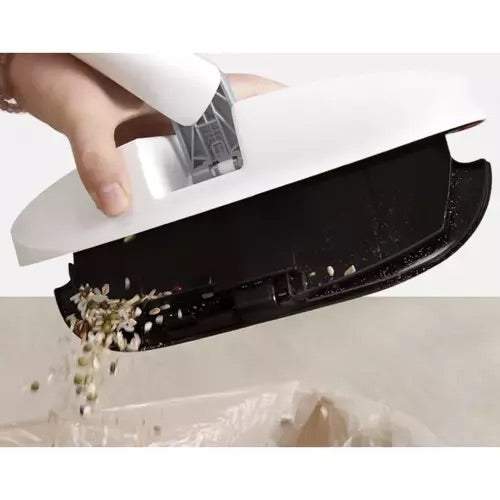 Mazgāšanas slota, rokas putekļu sūcējs ar izsmidzinātāju + 3 lupatiņas