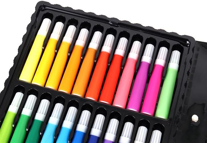 Zīmēšanas komplekts futrālī 86 gab