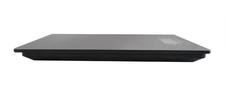 Plakanie virtuves svari