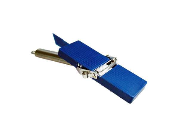 Dārzeņu mizotājs titāna