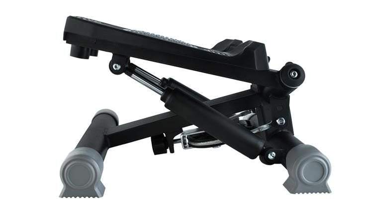 Eliptiskās treniņu trepes ar rokturiem