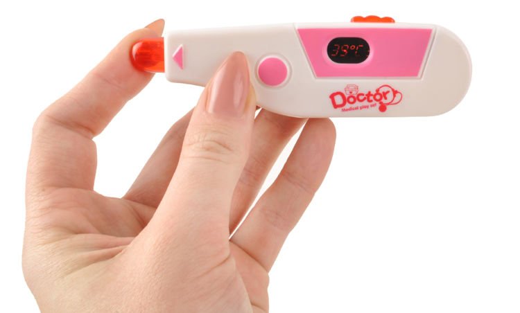 Mazā daktera komplekts – rozā ratiņi