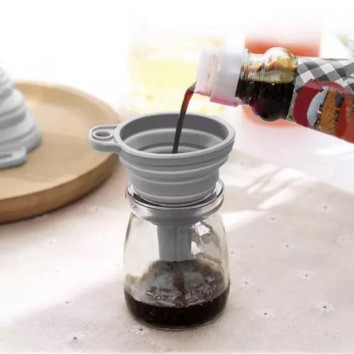 Saliekamā silikona piltuve