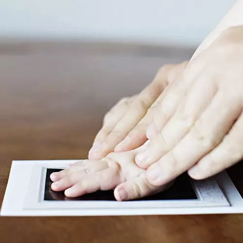 Zīdaiņa plaukstas vai pēdu nospieduma veidošanas komplekts