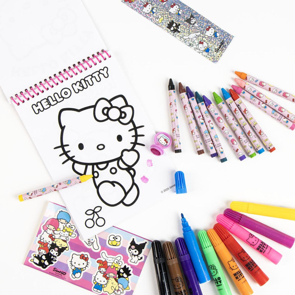 Hello Kitty Friends kancelejas preču komplekts