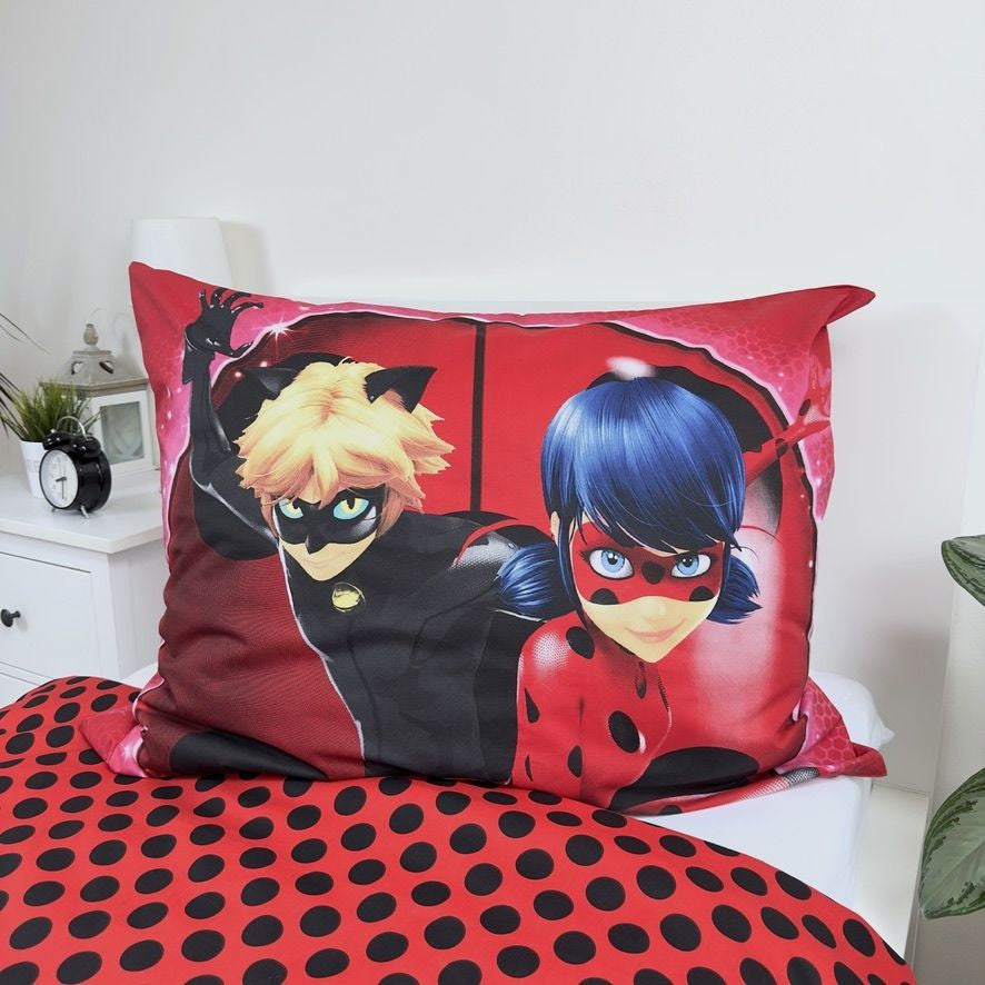 Miraculous Ladybug Paris gultasveļas komplekts 140√ó200cm, 70√ó90cm