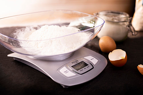 Virtuves svari ar bļodu