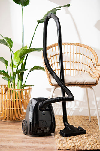 Putekļsūcējs 700W