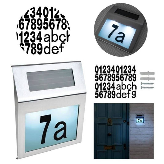 Mājas numurs  ar saules paneli