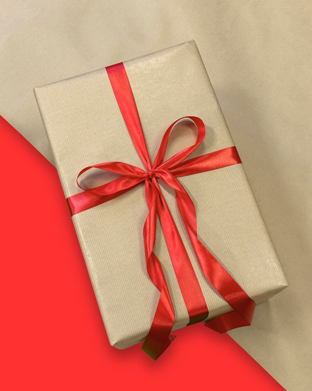 Pārsteiguma Kaste - "Surprise Box Ceļojumam"