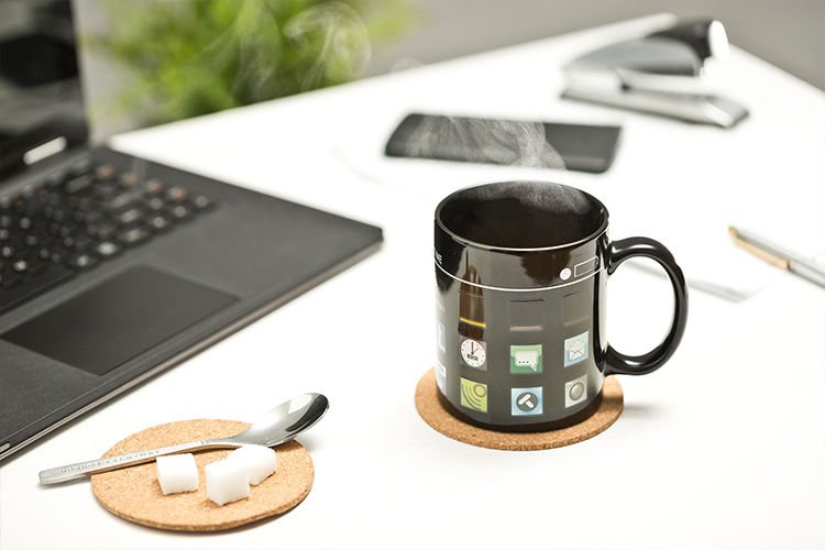 Krāsu maināmā krūze APPS