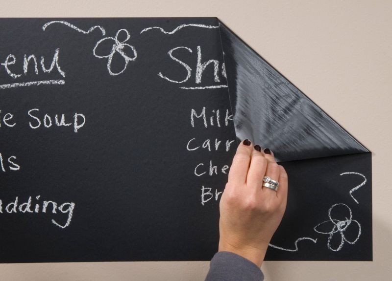 Vinila tāfeles sienas uzlīme ar krītiem