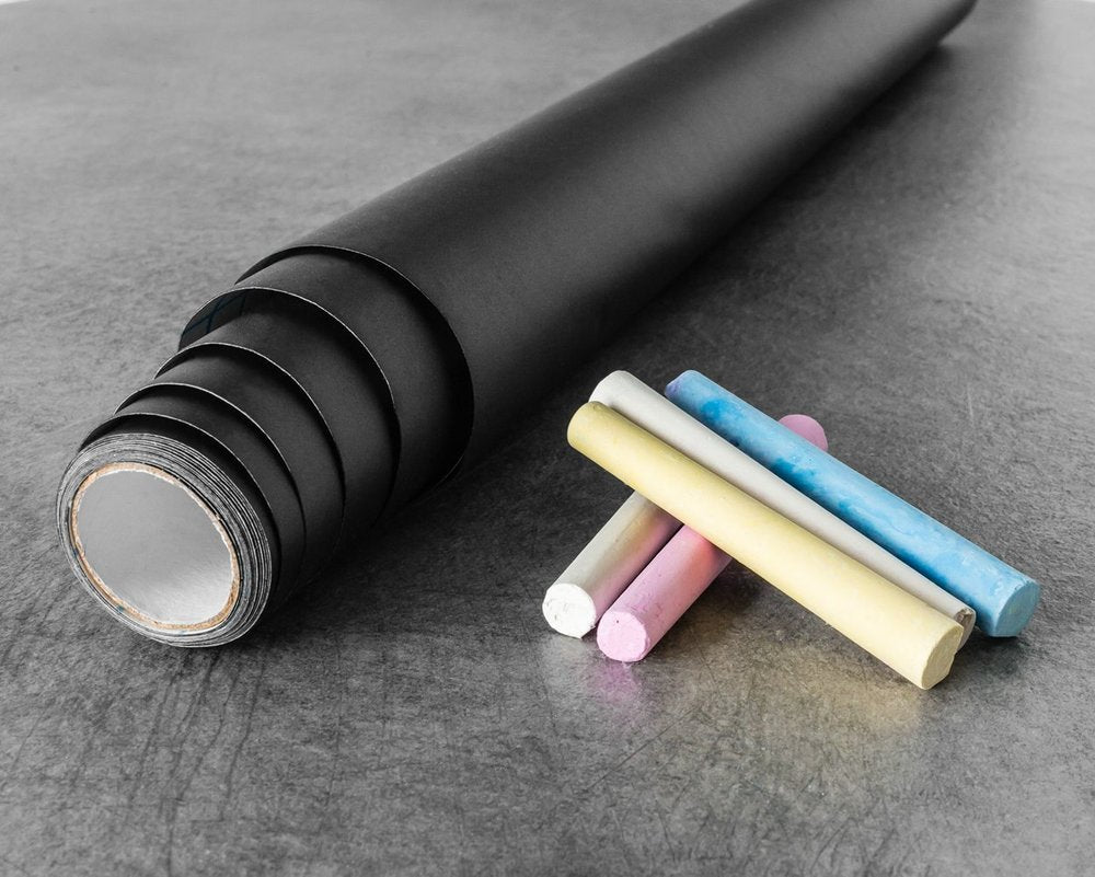 Vinila tāfeles sienas uzlīme ar krītiem