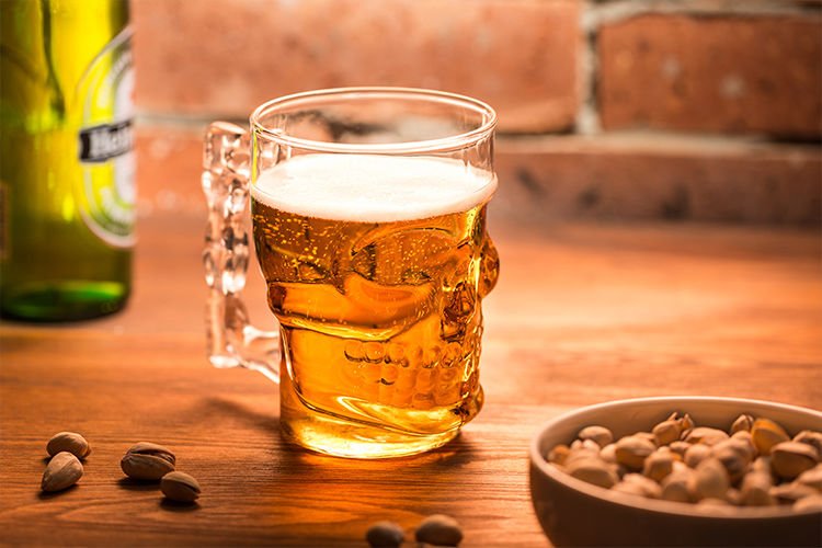 Galvaskausa alus glāze