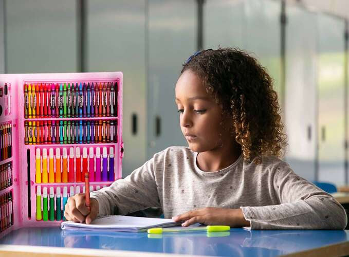 Gleznošanas komplekts koferī, 168 gab., rozā