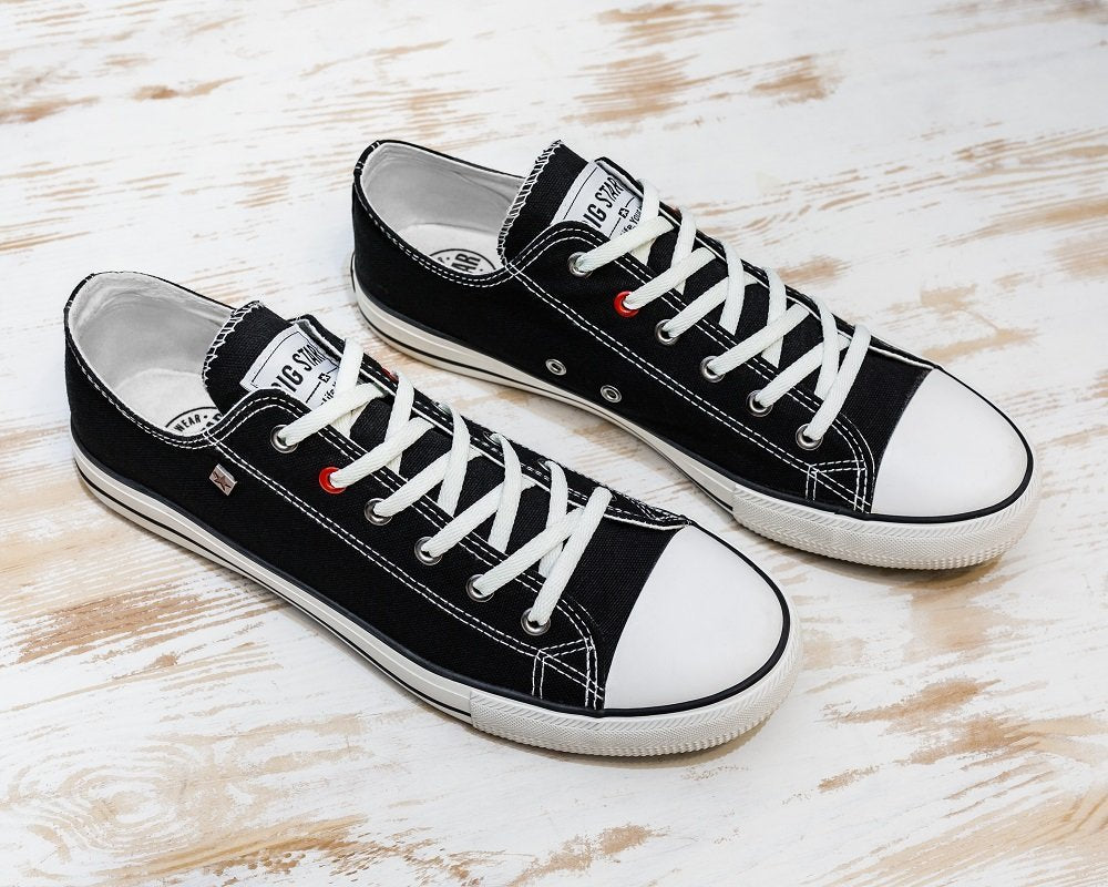 Tumsā mirdzoša kurpju siksniņa - balta