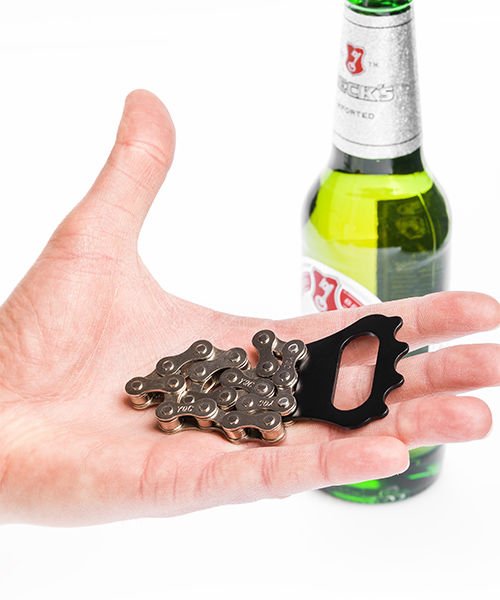 Velosipēdu ķēdes attaisāmais