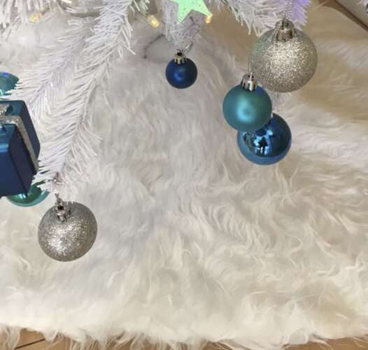 Paklājiņš zem Ziemassvētku eglītes 90cm Ruhhy