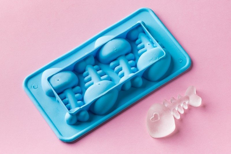 Ledus paplāte FISHBONES - ZILS