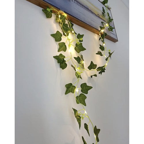 Mākslīgā efeja + LED dārza lampa