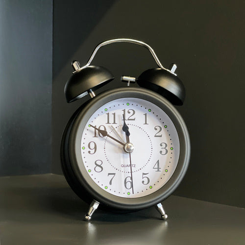 Retro pulkstenis - modinātājpulkstenis Izoxis