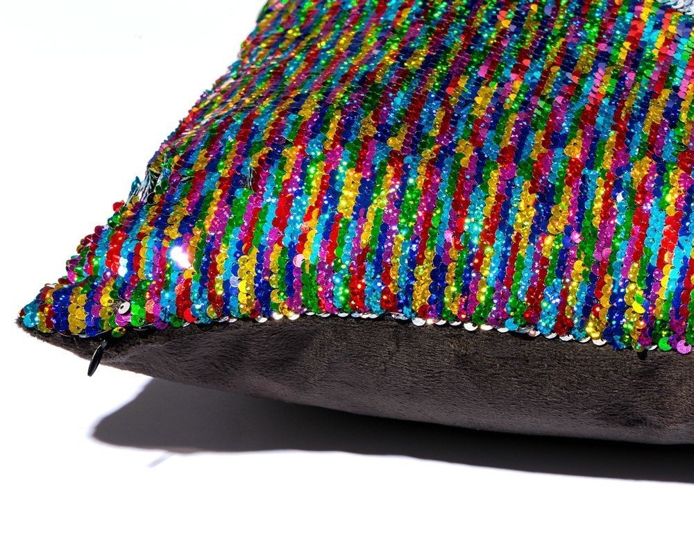 Spilvens ar fliteriem - KVADUMA FORMAS