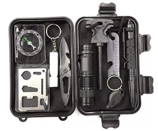 Izdzīvošanas komplekts tūrismam 19gab. (nazis, kompass, lukturis, pildspalva)