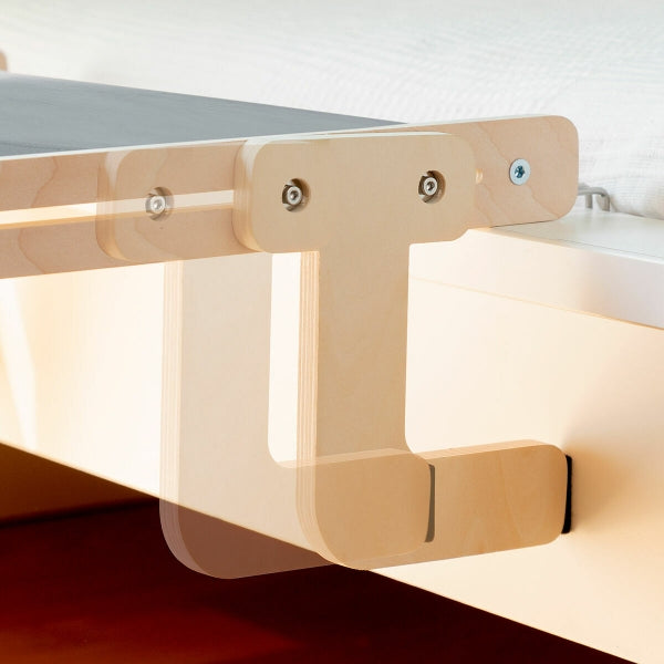 Pie gultas pievienojama kaķu gulta