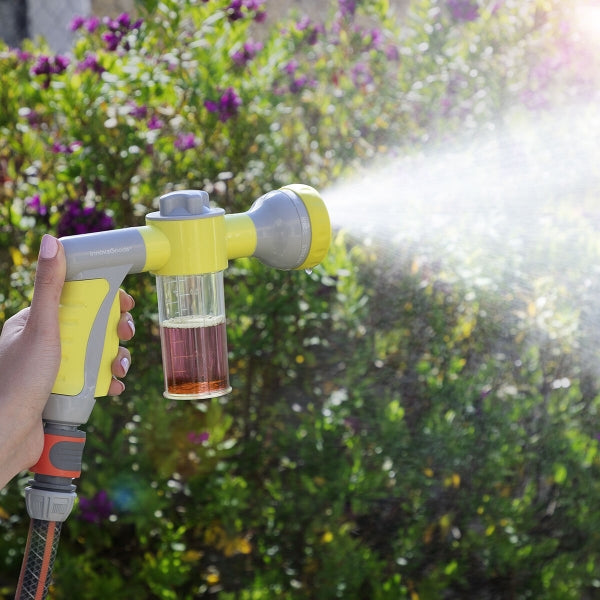 Augstspiediena ūdens pistole ar tvertni