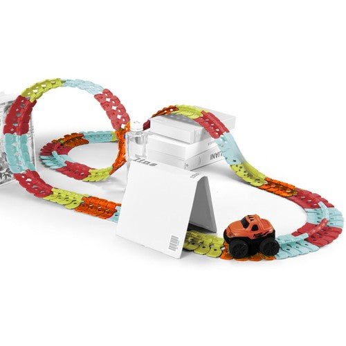 Sacīkšu trase - 193 elementi + automašīna