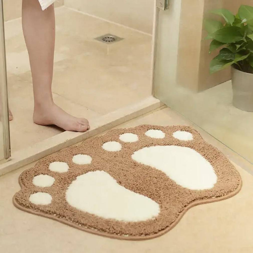 Brūns vannas istabas paklājs