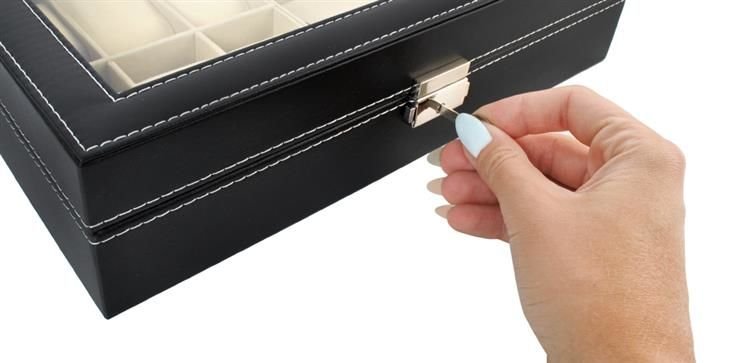 Organizators pulksteņiem un brillēm melns