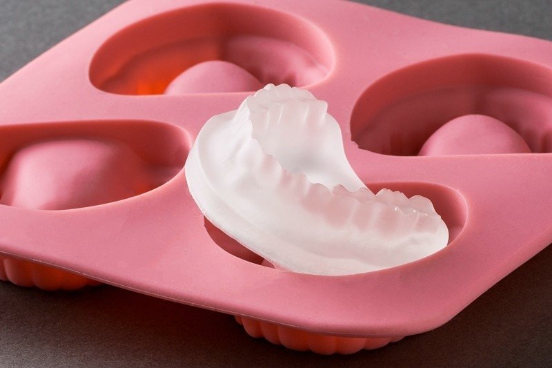 Ledus veidošanas forma "Smaids"