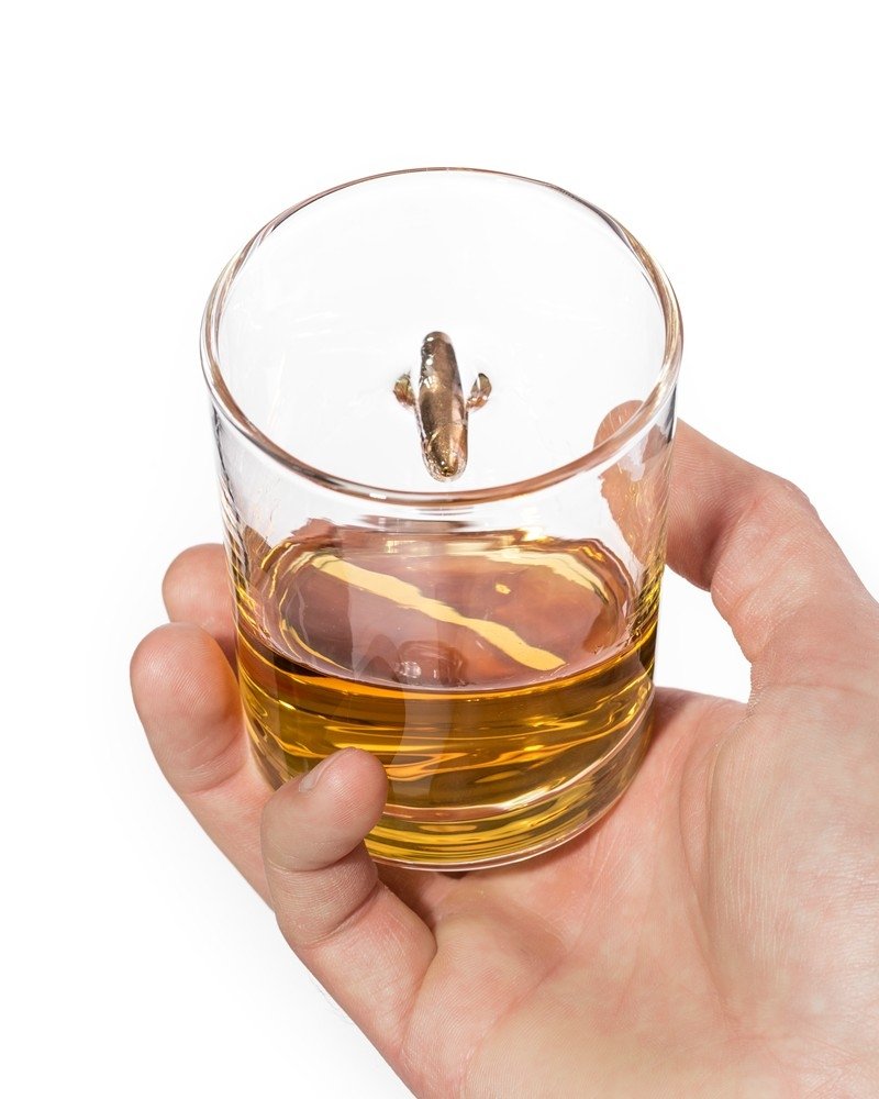 Ložu necaurlaidīgs glāze