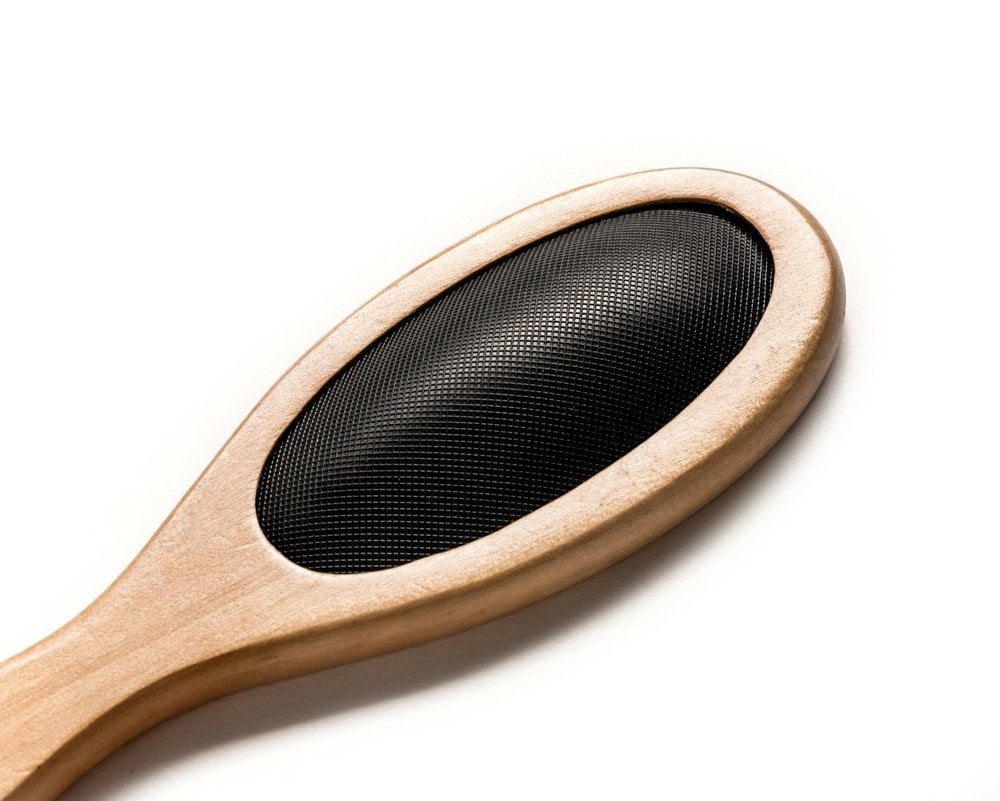 Plikā vīrieša matu suka