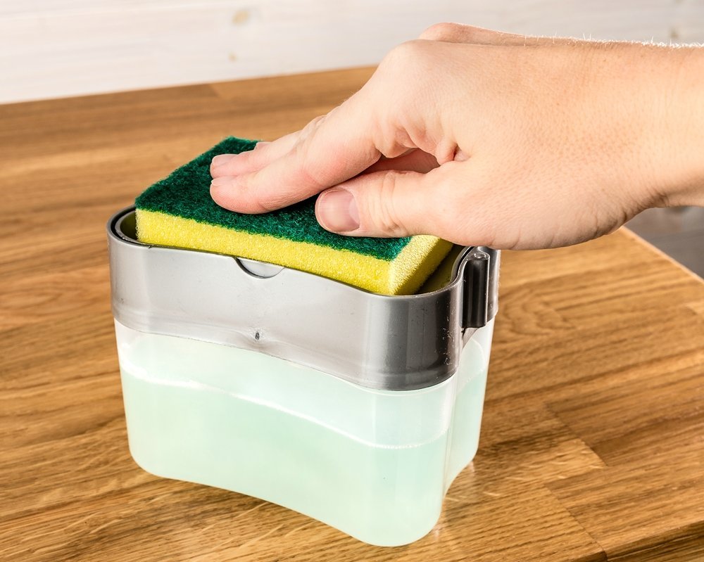 Šķidruma dozators ar sūkli