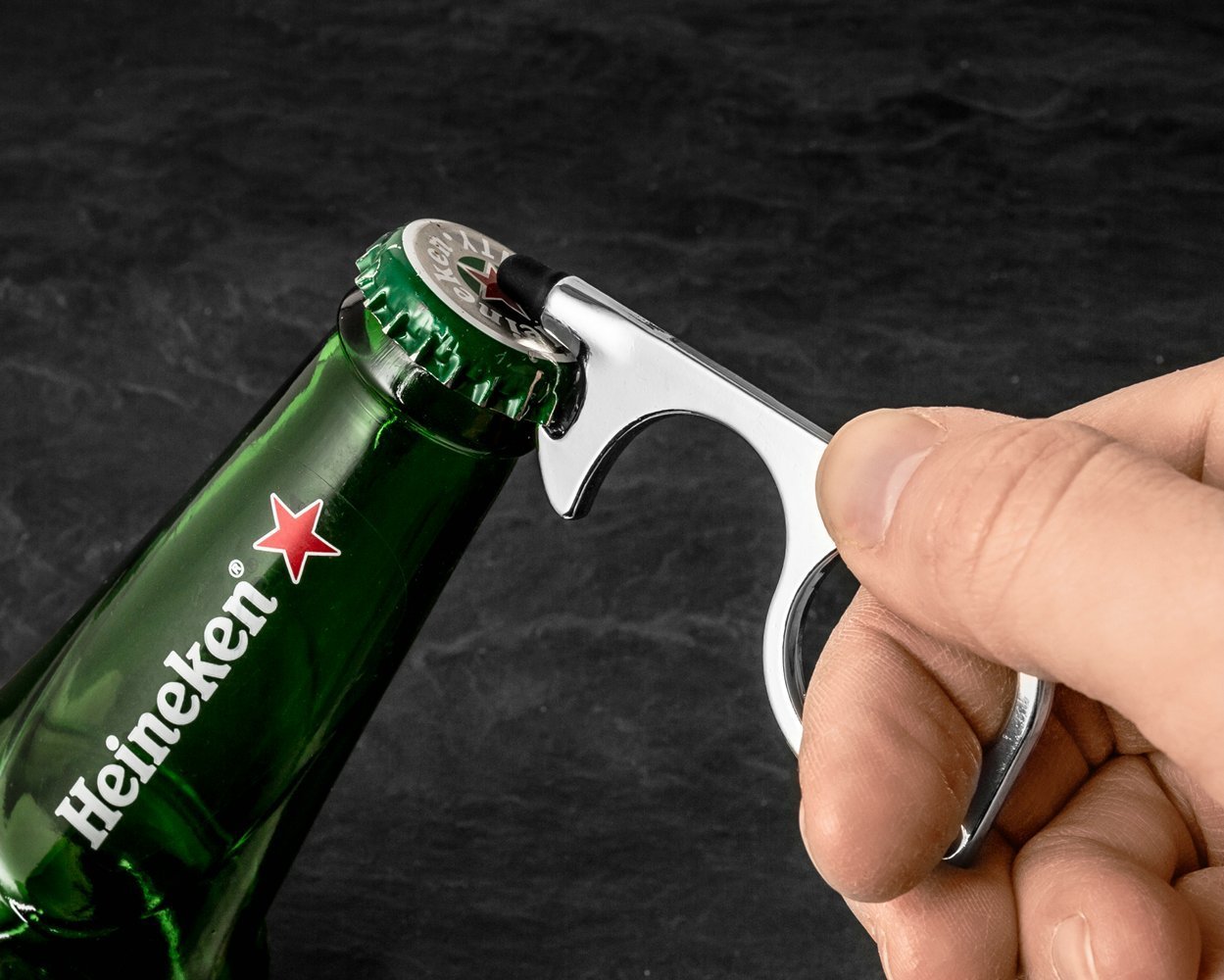 Bezkontakta daudzfunkciju atslēgu piekariņš - SUDRABA