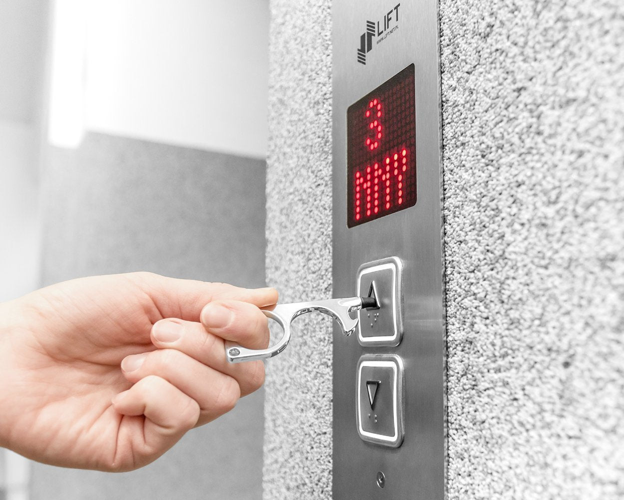 Bezkontakta daudzfunkciju atslēgu piekariņš - SUDRABA