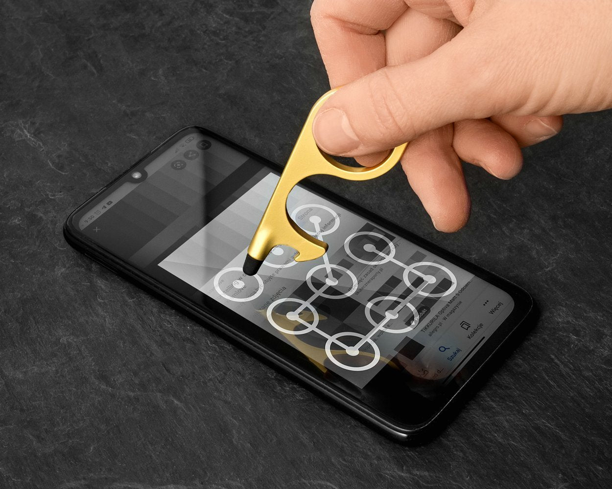 Bezkontakta daudzfunkciju atslēgu piekariņš - ZELTA