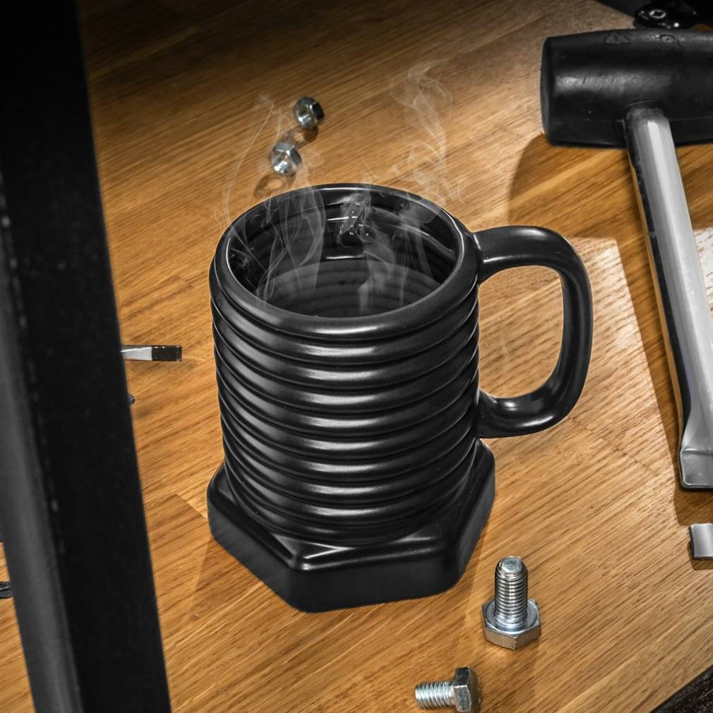 Skrūvējamā krūze - MELNA