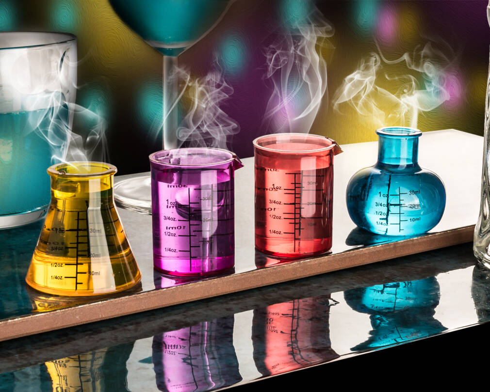 Ķīmijas plastmasas glāzes 4 gab