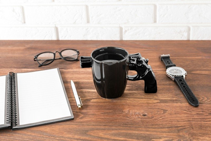 Šerifa krūze - BLACK GUN