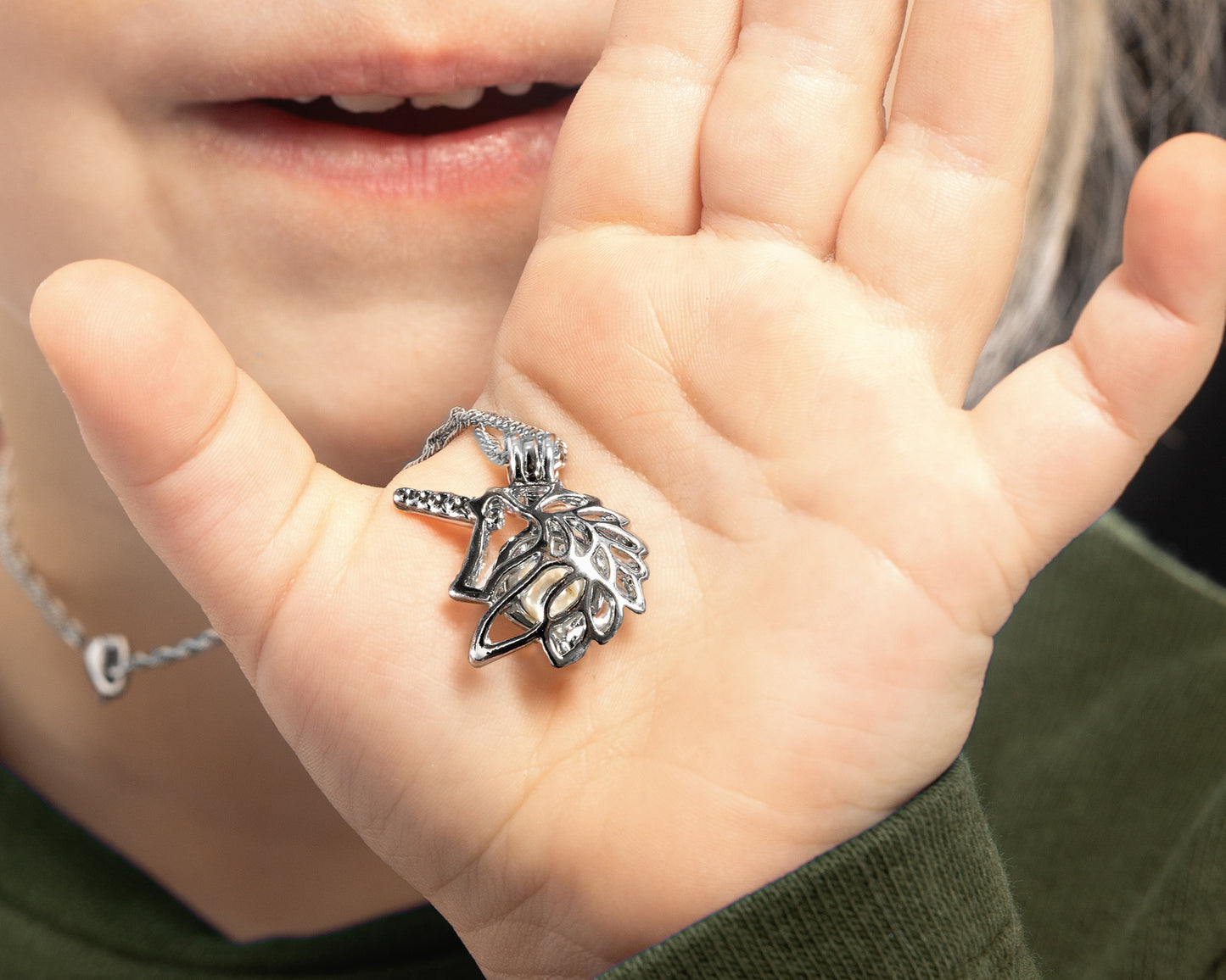 Pērļu kaklarota UNICORN ar 2 pērlēm