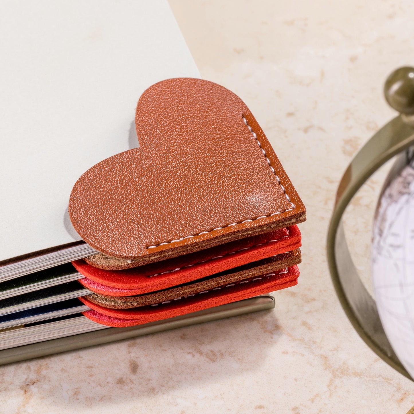 Grāmatzīmes - SIRDS 4 gab.