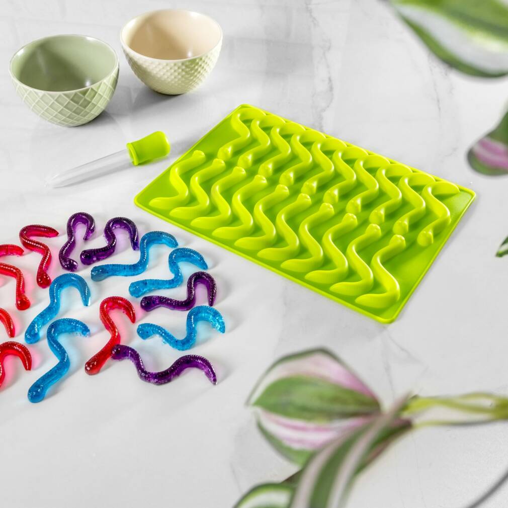 Gummy WORMS želeja, šokolāde, ledus veidne