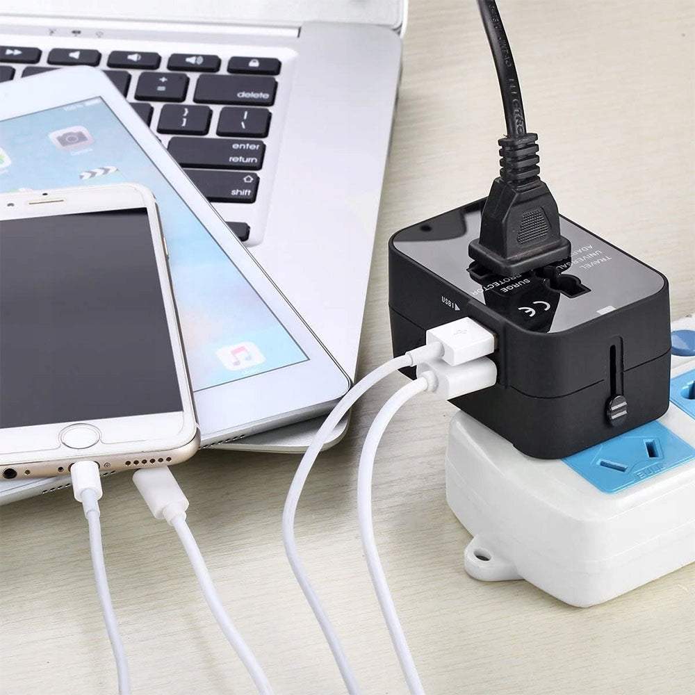 Universālais kontaktligzdas adapteris ceļotājiem 6A 100–240V 2x USB
